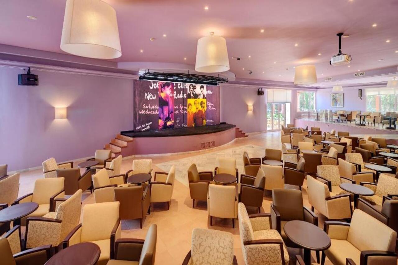 Hotel Protur Badia Park Aparthotel Са Кома Екстериор снимка